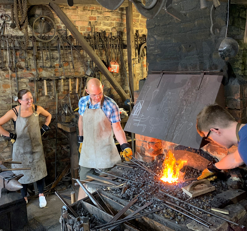 Advanced Blacksmithing Courses Chain Bridge